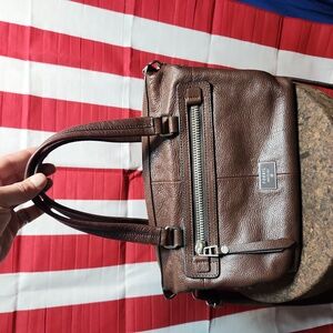 FOSSIL LEATHER PURSE